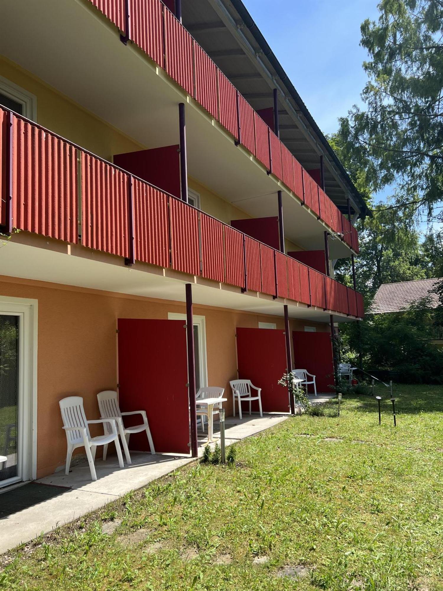 Hotel Gaestehaus Frank Velden am Wörthersee Exterior foto